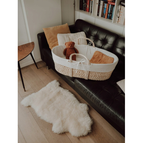 Wyściółka AhojBaby do kosza mojżesza biała
